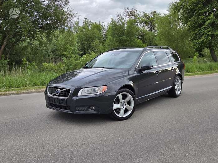 Volvo V70, 2.0 l., Универсал