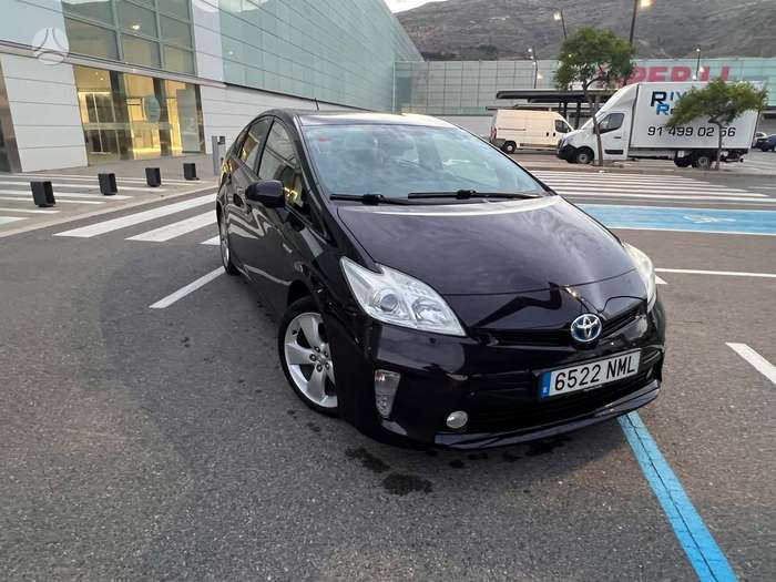Toyota Prius, hatchback