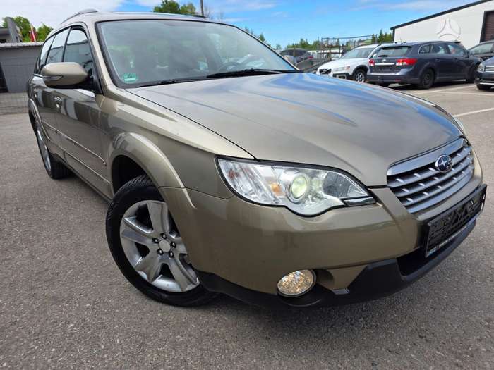 Subaru Outback, 2.5 l., universalas