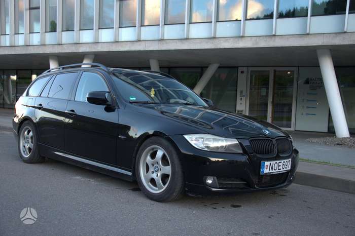 BMW 320, 2.0 l., wagon