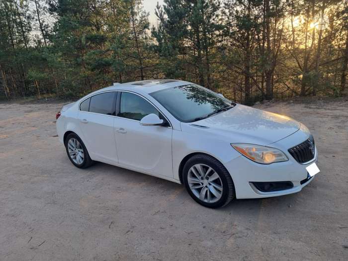 Buick Regal, 2.0 l., Седан