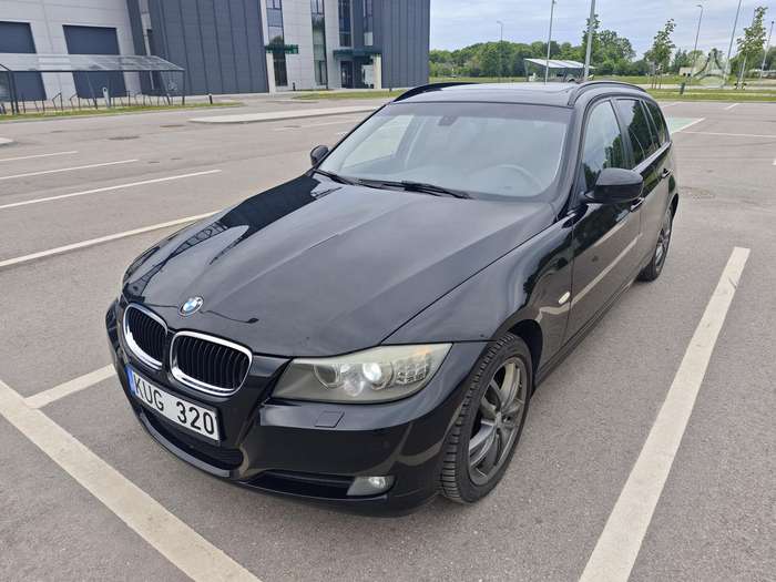 BMW 320, 2.0 l., Универсал