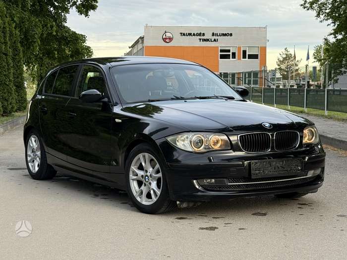 BMW 120, 2.0 l., hečbekas