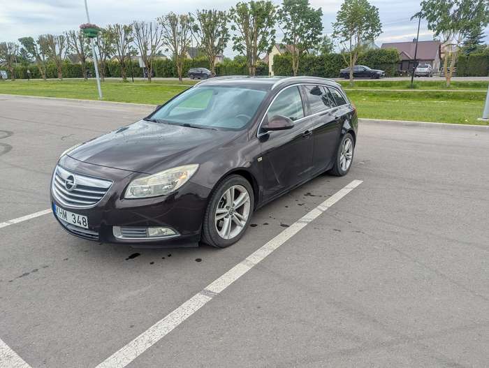 Opel Insignia, 2.0 l., universalas