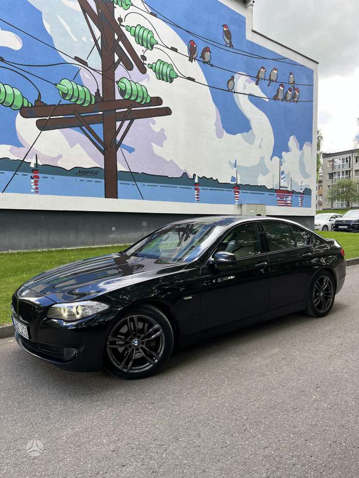 BMW 530, 3.0 l., Седан