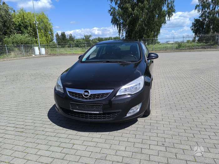 Opel Astra, 1.4 l., Хэтчбек
