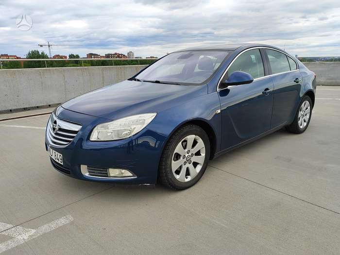 Opel Insignia, 2.0 l., hatchback