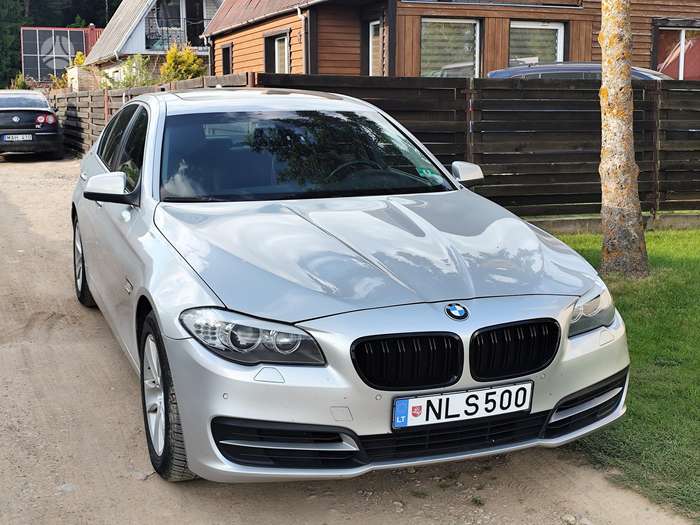 BMW 528, 2.0 l., Седан