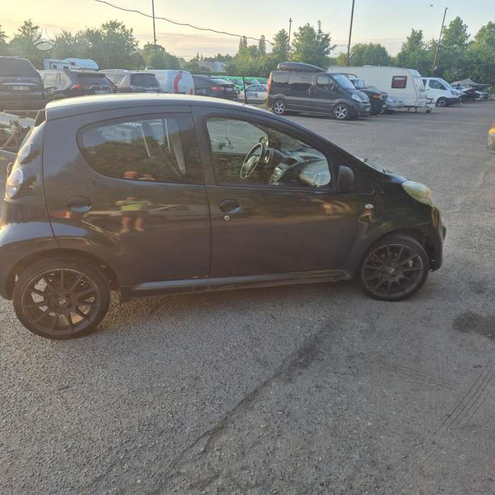 Citroen C1, 1.0 l., hatchback