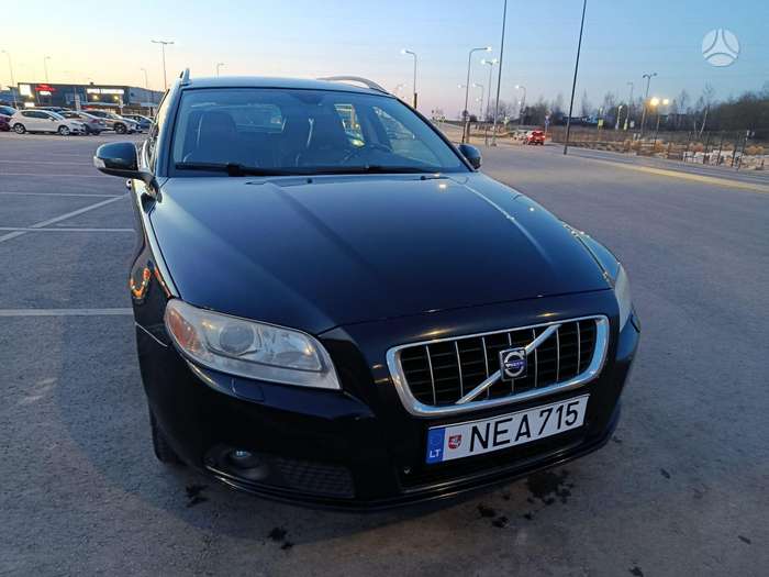 Volvo V70, 2.0 l., Универсал