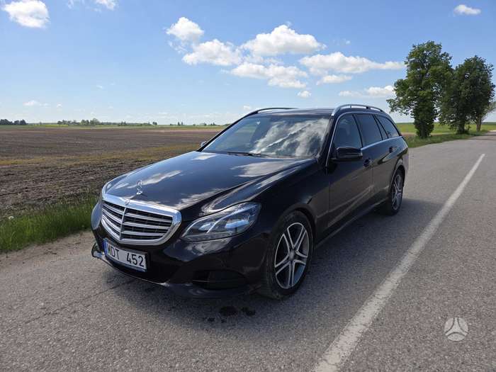 Mercedes-Benz E200, 2.1 l., Универсал