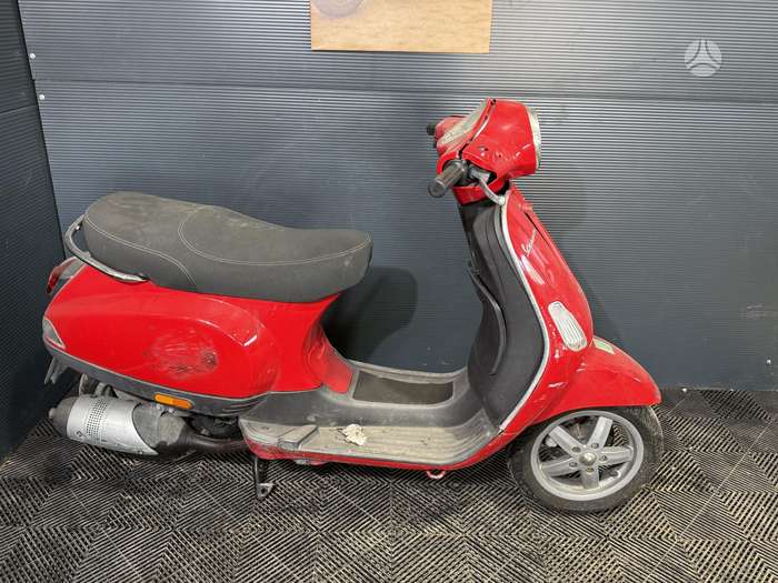 Piaggio Vespa 49cc, scooters / mopeds