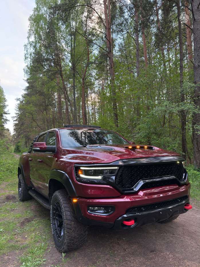 RAM 1500, 5.7 l., Пикап