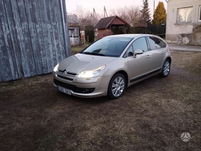 Citroen C4, 2.0 l., hatchback
