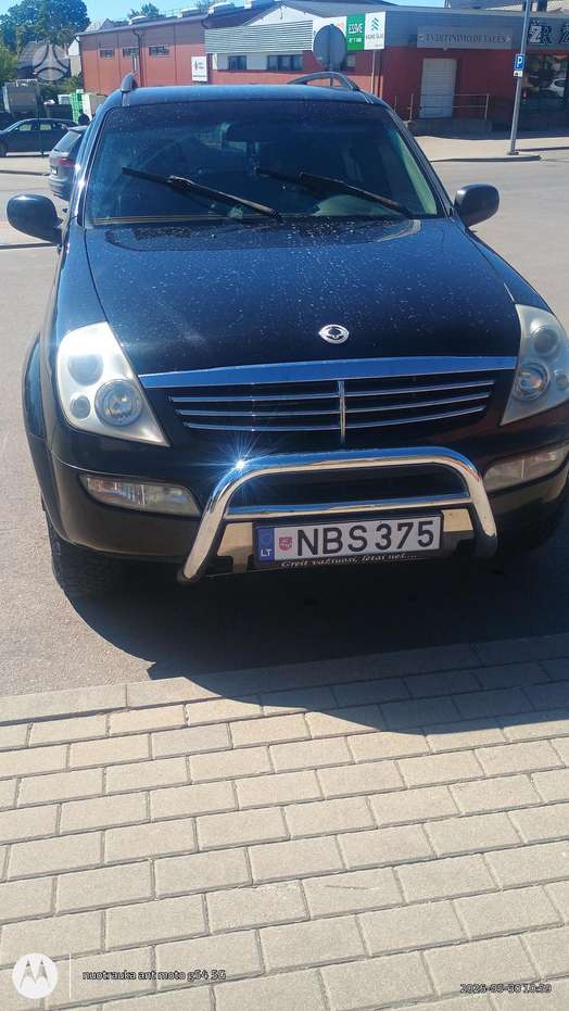 SsangYong Rexton, 2.7 l., off-road / crossover