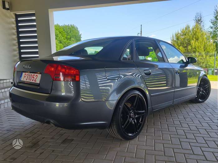 Audi A4, 2.7 l., Седан