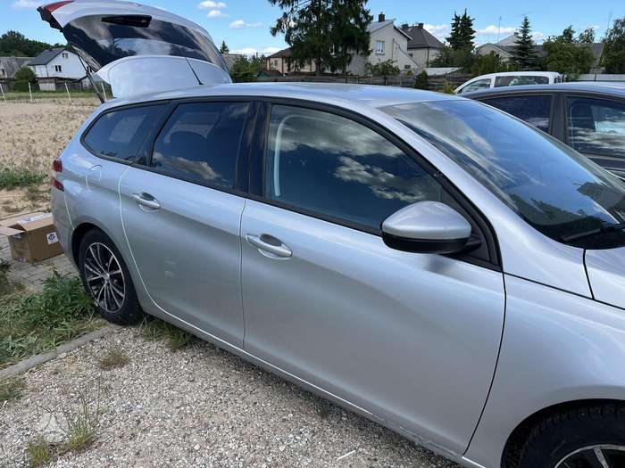 Peugeot 308, 1.6 l., Универсал