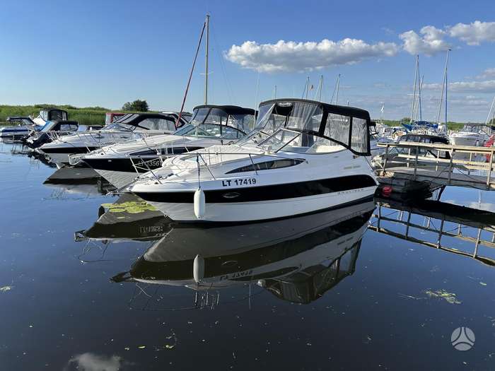 Bayliner 265 SB, jachtos / kateriai
