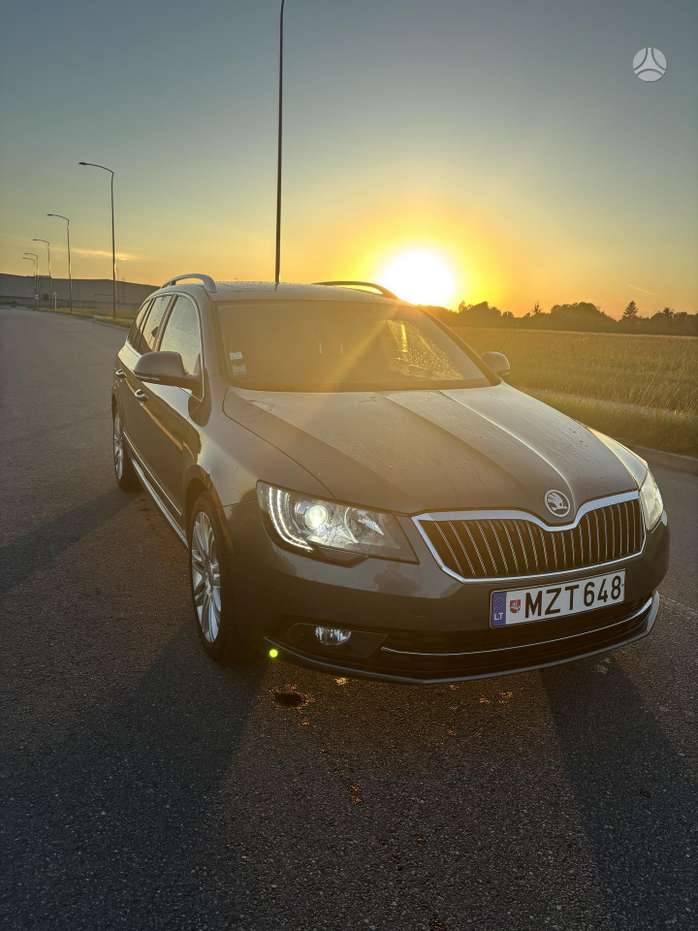 Skoda Superb, 2.0 l., universalas