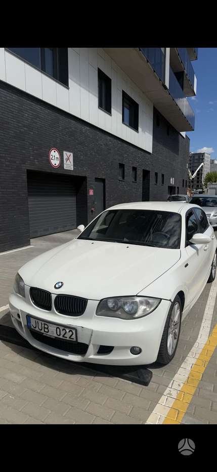 BMW 118, 2.0 l., hatchback