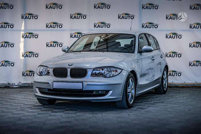 BMW 118, 2.0 l., hatchback