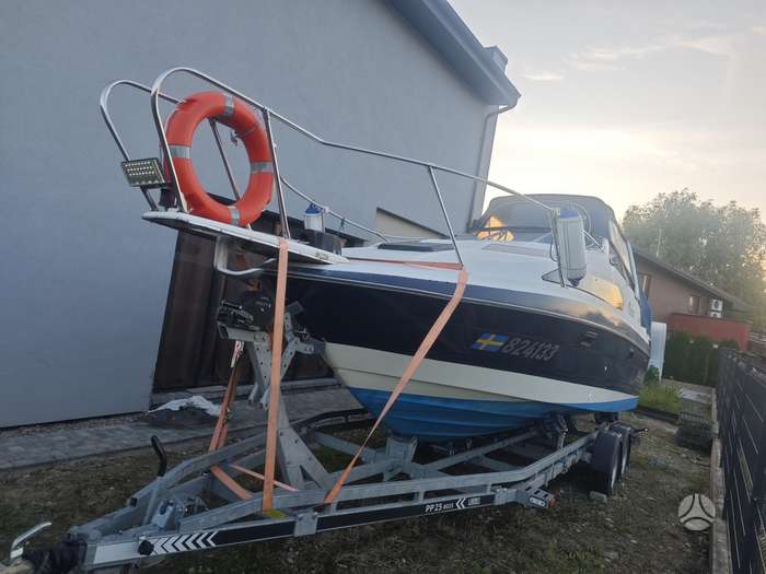 Bayliner 2450 siera, яхты / катера