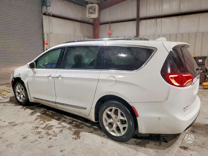 Chrysler Pacifica, 3.6 l., Минивэн