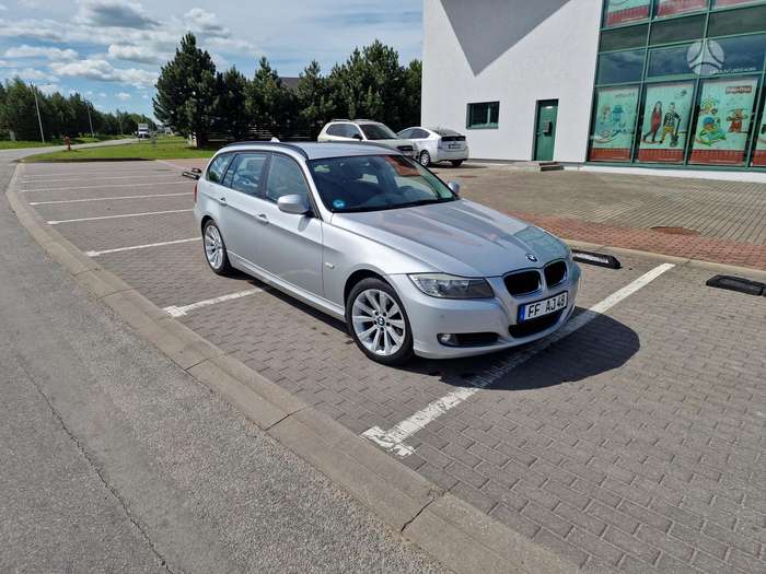 BMW 320, 2.0 l., Универсал