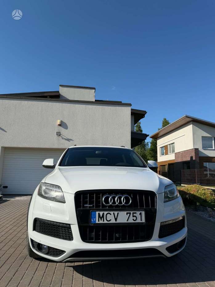 Audi Q7, off-road / crossover