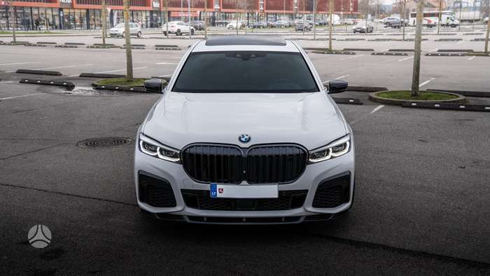 BMW 740, 3.0 l., Седан