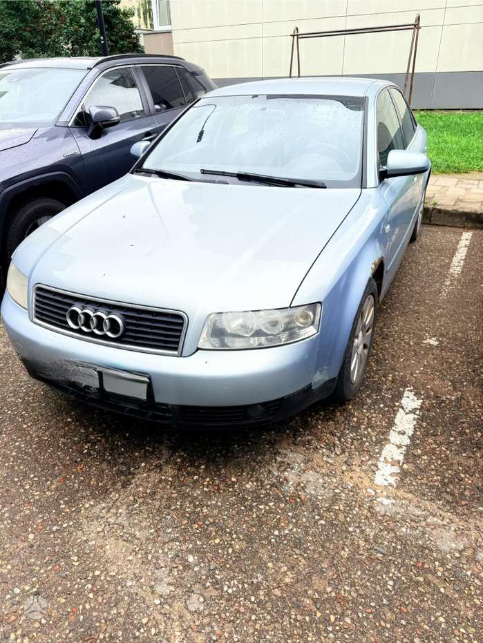 Audi A4, 1.9 l., Седан