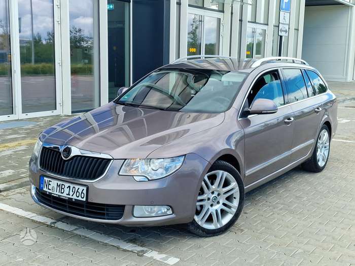 Skoda Superb, 1.8 l., Универсал