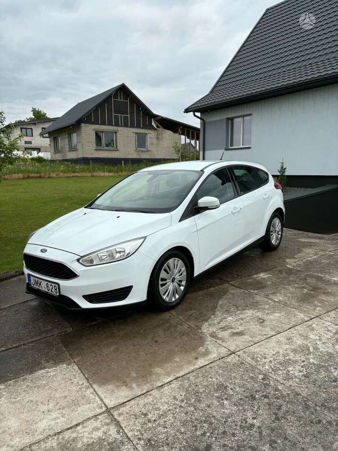 Ford Focus, 1.0 l., hatchback