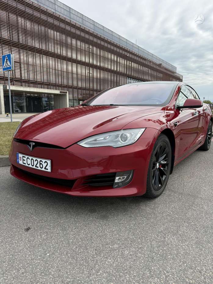 Tesla Model S, 100 kWh, saloon / sedan