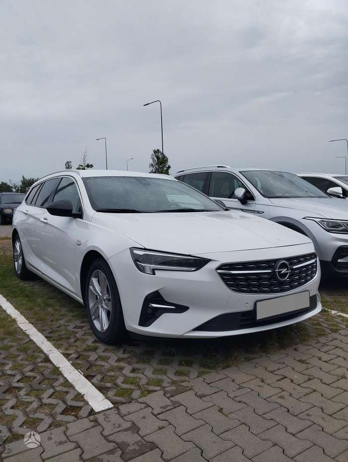 Opel Insignia, 1.5 l., Универсал