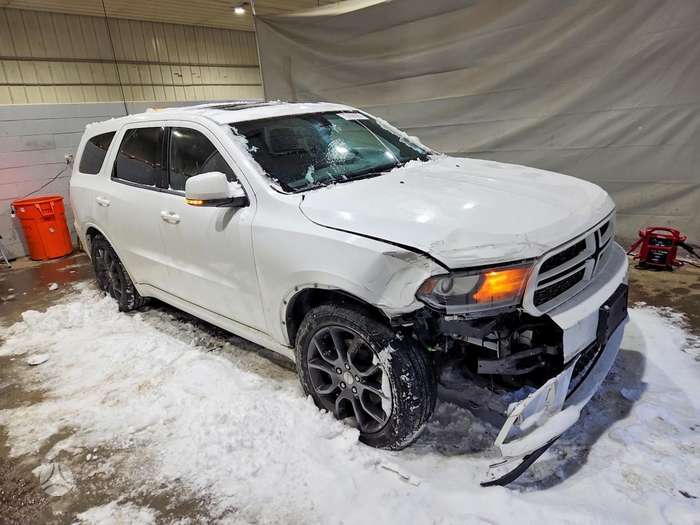 Dodge Durango, 5.7 l., off-road / crossover