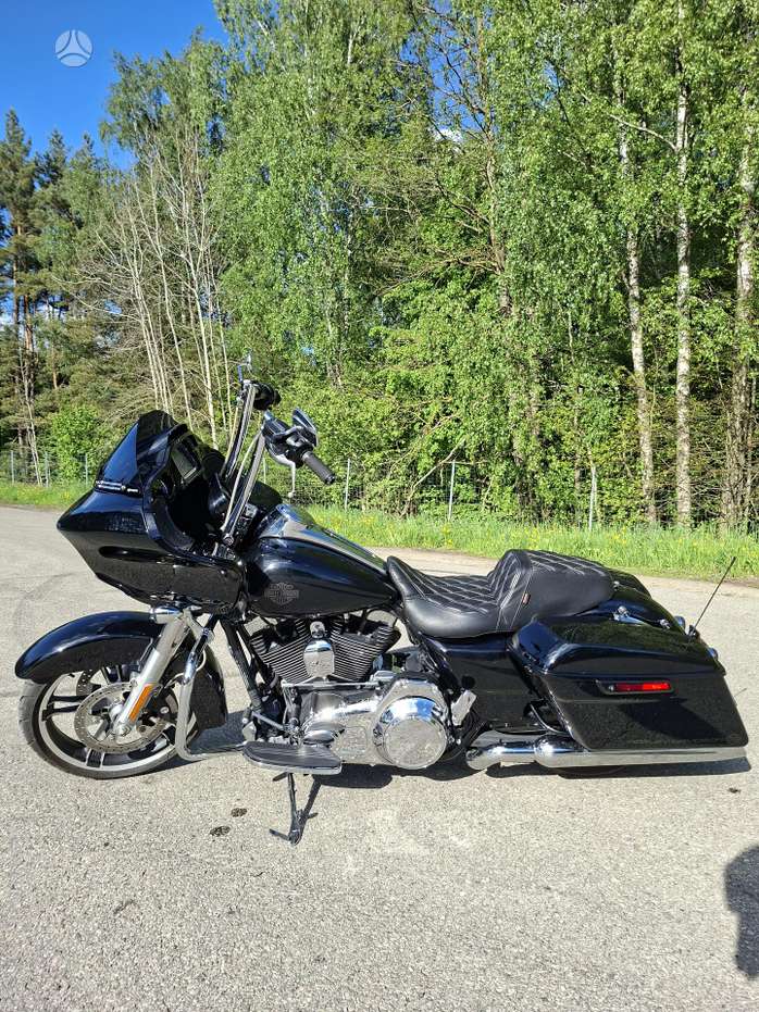 Harley-Davidson Road Glide 1749cc, choppers / cruisers / custom