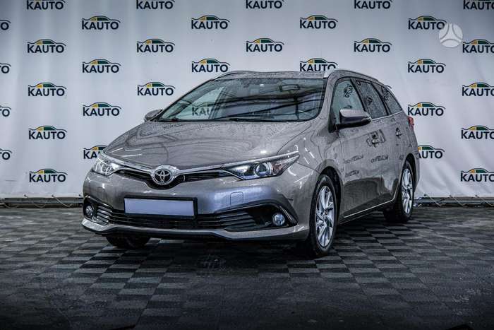Toyota Auris, 1.6 l., Универсал