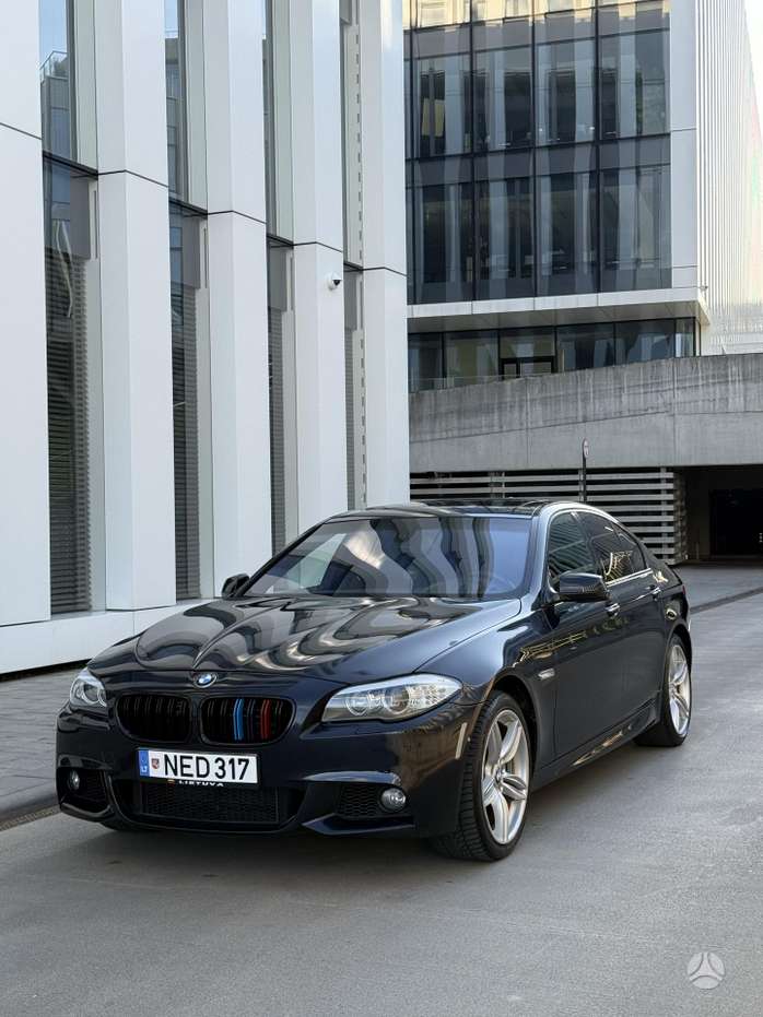 BMW 550, 4.4 l., Седан