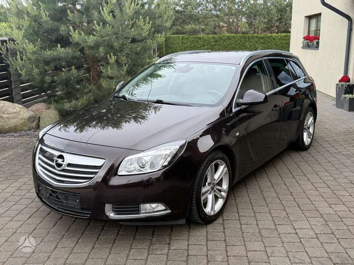 Opel Insignia, 2.0 l., wagon