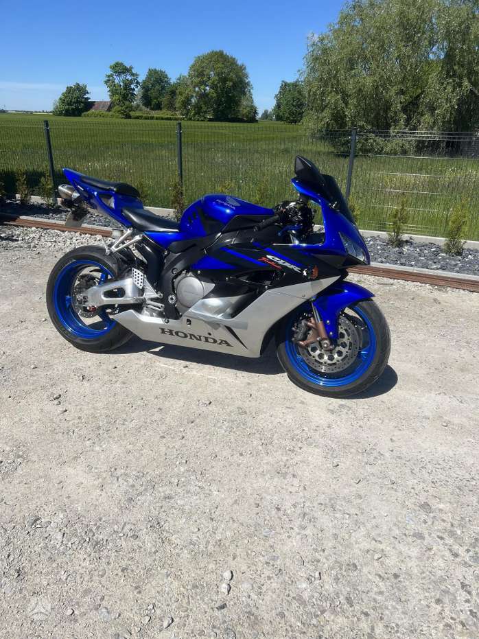 Honda CBR 1000cc, superbikes