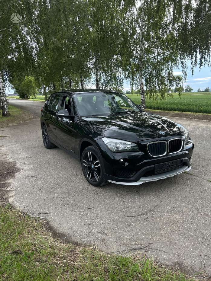 BMW X1, 2.0 l., hatchback