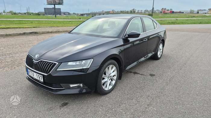 Skoda Superb, 2.0 l., hatchback