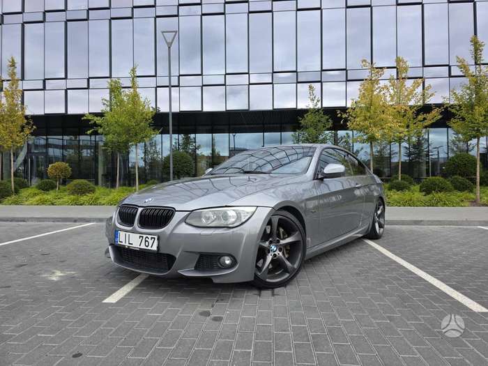 BMW 335, 3.0 l., Купе (coupe)