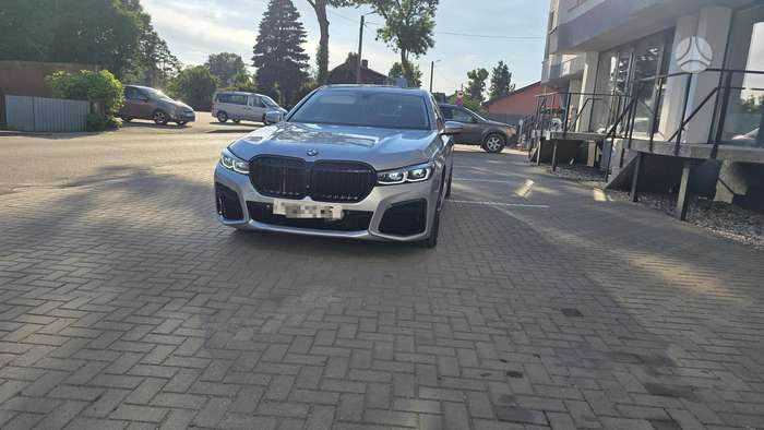 BMW 730, 3.0 l., Лимузин