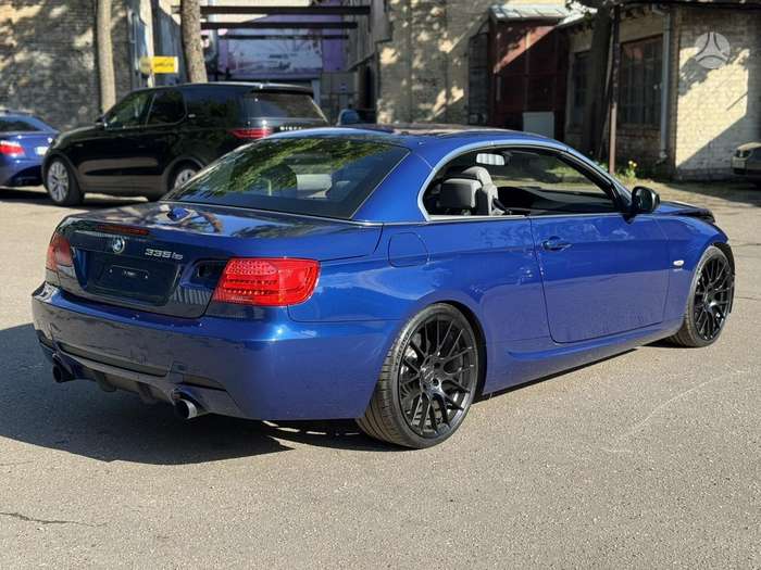 BMW 335, Кабриолет