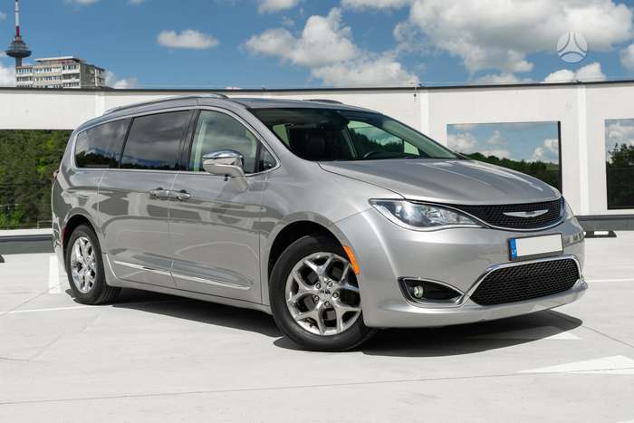 Chrysler Pacifica, 3.6 l., Минивэн