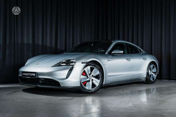 Porsche Taycan, hatchback