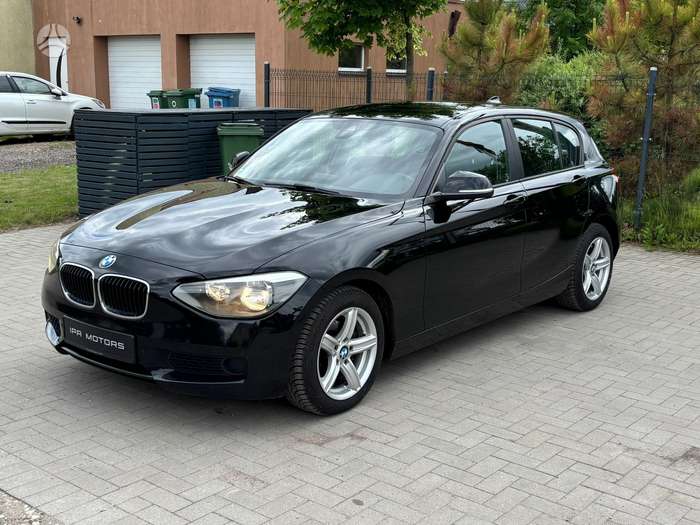 BMW 120, 2.0 l., hatchback