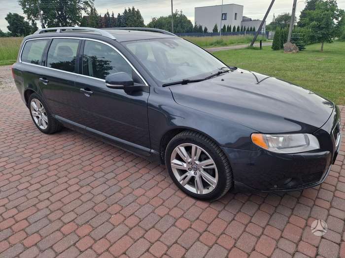 Volvo V70, 2.4 l., Универсал